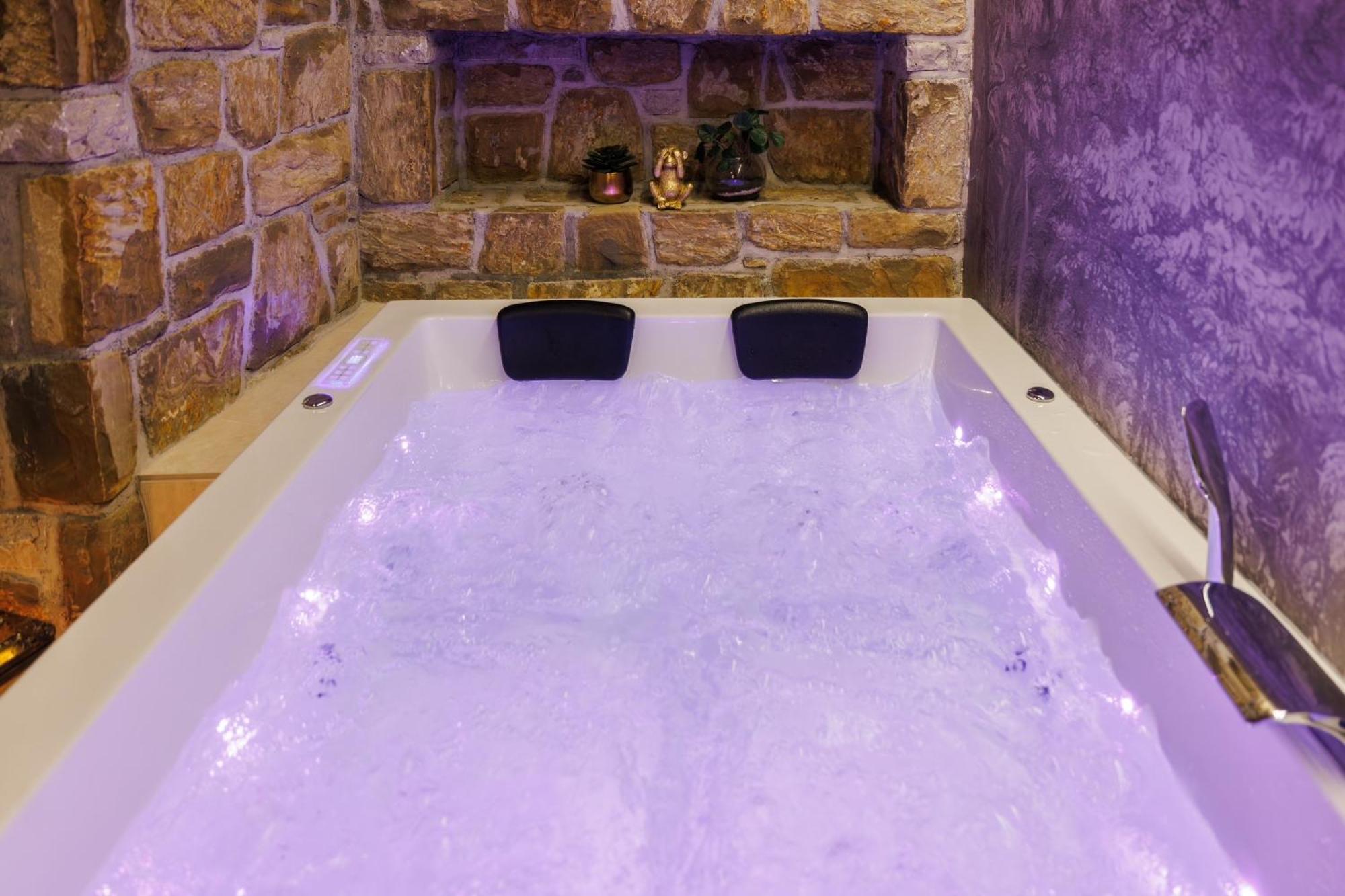 Vila Robida Rooms & Spa Črni Kal Buitenkant foto
