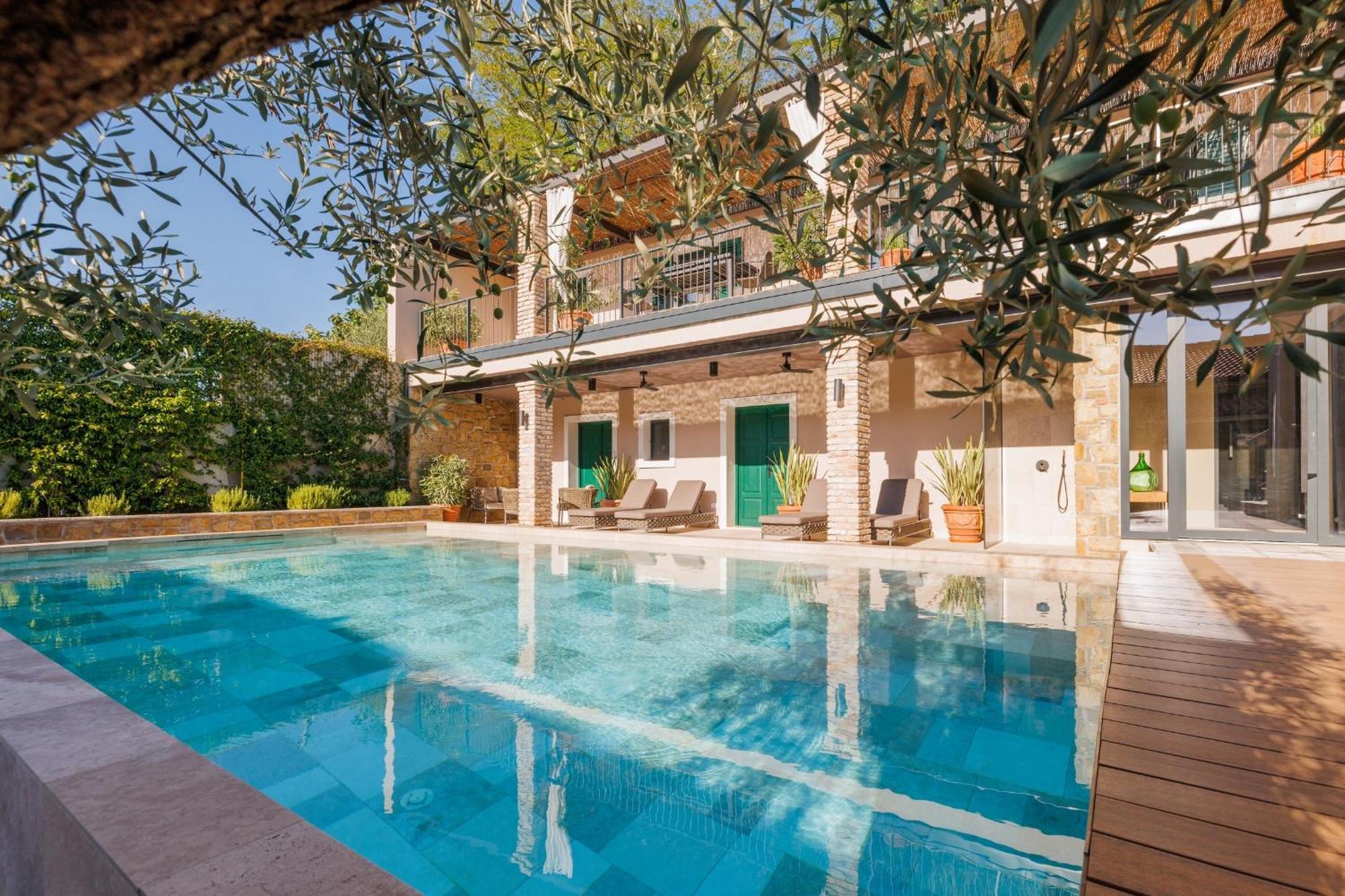 Vila Robida Rooms & Spa Črni Kal Buitenkant foto