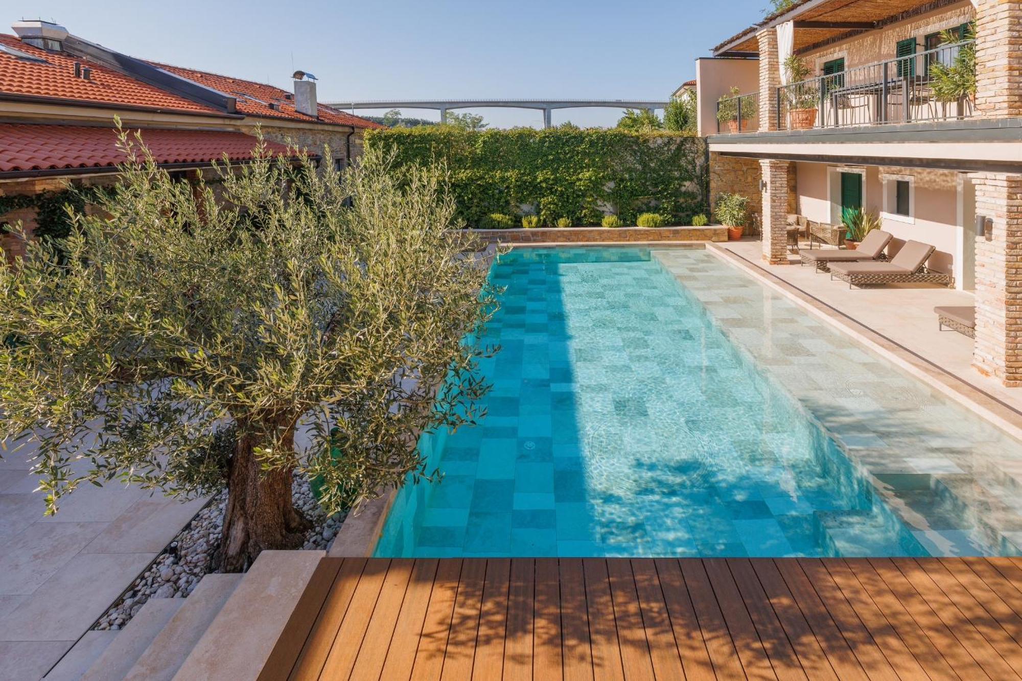 Vila Robida Rooms & Spa Črni Kal Buitenkant foto